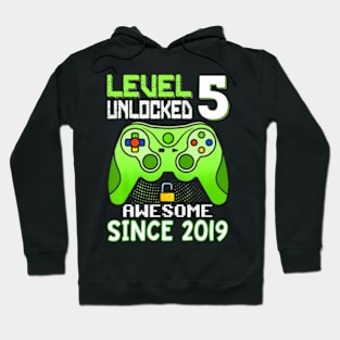 Level 5 Unlocked Awesome 2019 Video Game 5Th Birthday Boy Hoodie